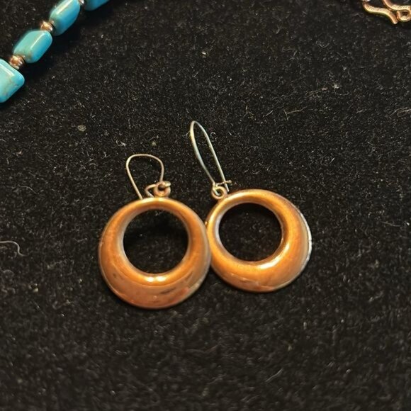 Turquoise Bead Necklace Copper Spiral Cuff Zigzag Bracelet, Round Earrings Set - Picture 4 of 5